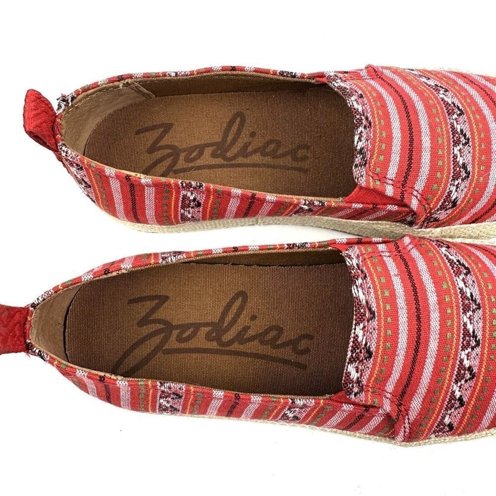 Zodiac Roma Shoes 7.5 Red Aztec Southwest Boho Slip On Flats Womens Brand New - Picture 4 of 9